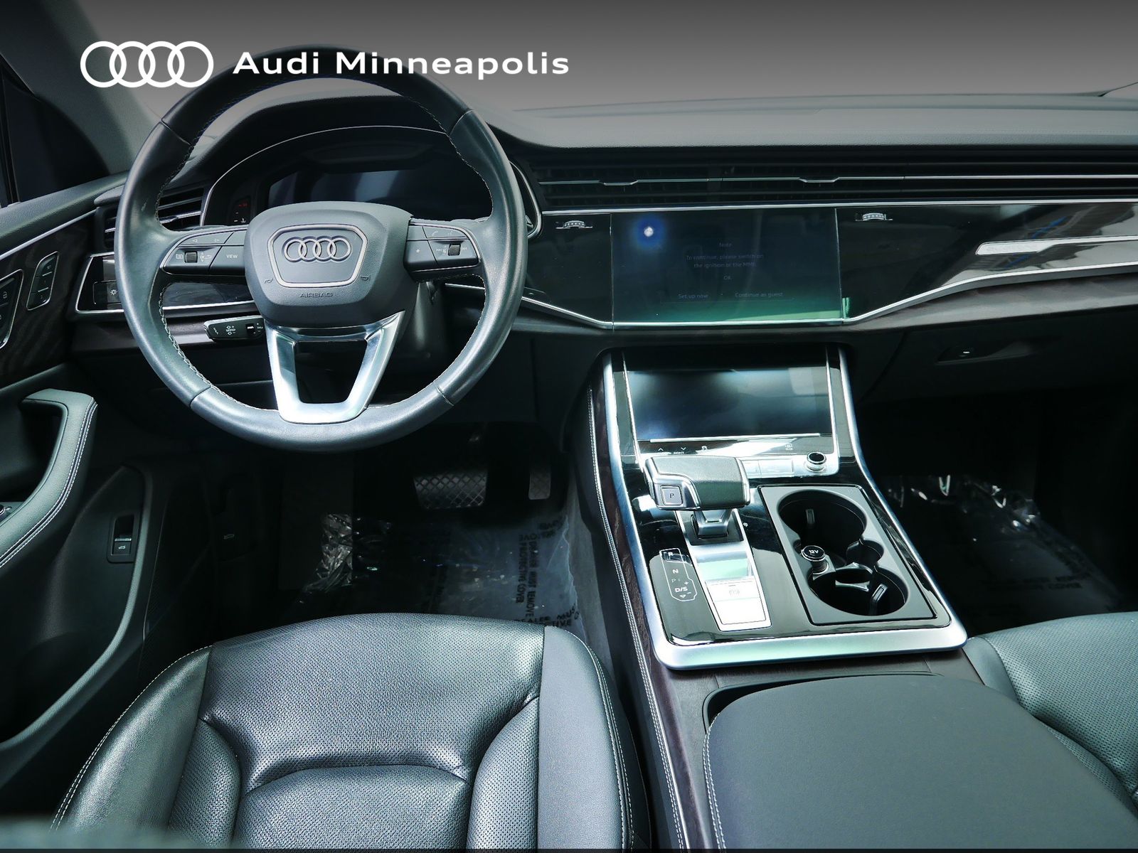 Thumbnail: 2023 Audi Q8 - 18
