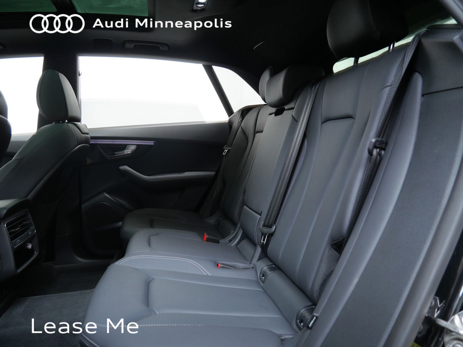 Thumbnail: 2025 Audi Q8 - 14