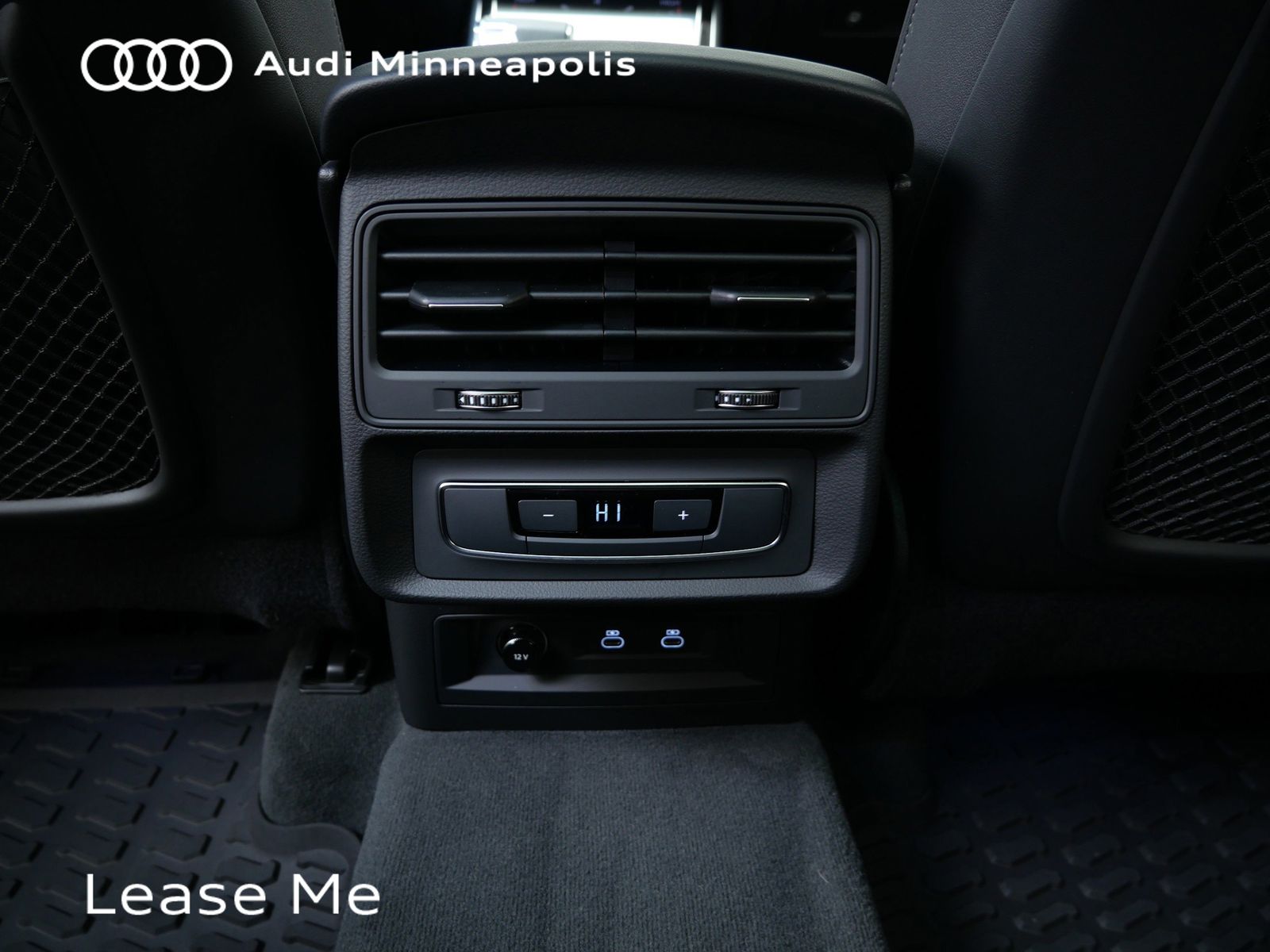 Thumbnail: 2025 Audi Q7 - 17