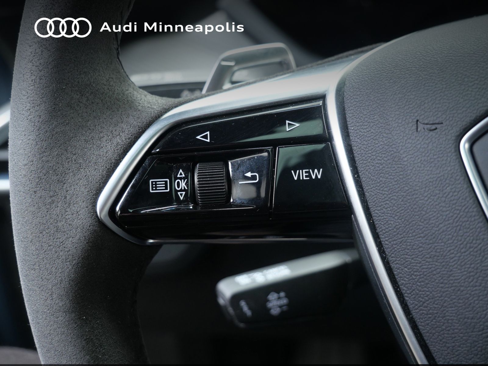 Thumbnail: 2023 Audi e-tron GT - 23