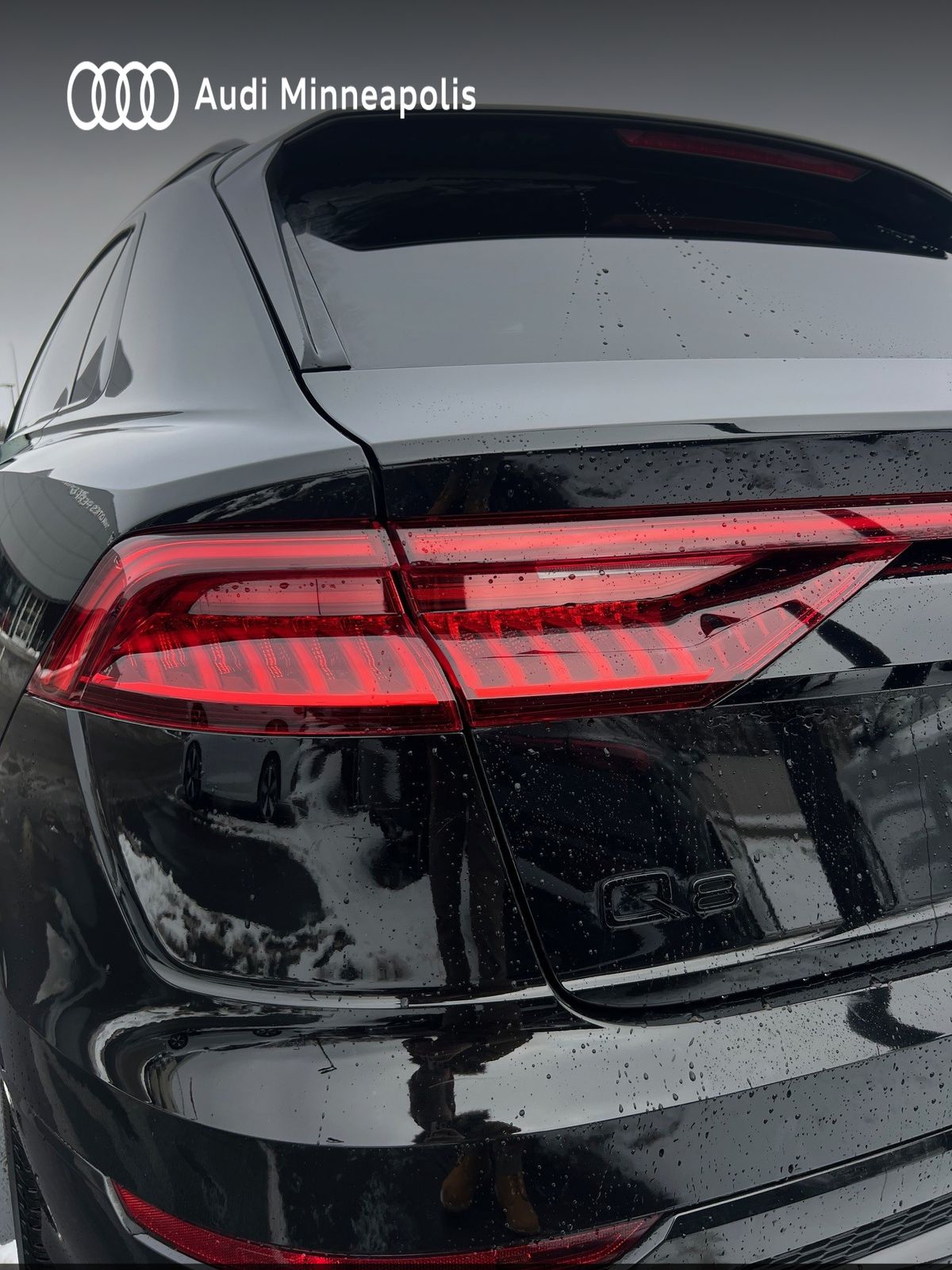 Thumbnail: 2023 Audi Q8 - 12