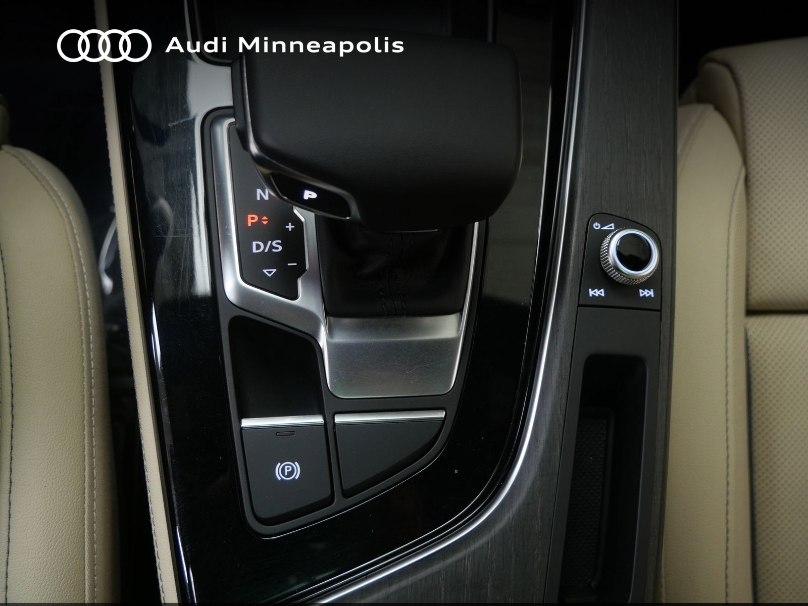 Thumbnail: 2023 Audi A4 - 22