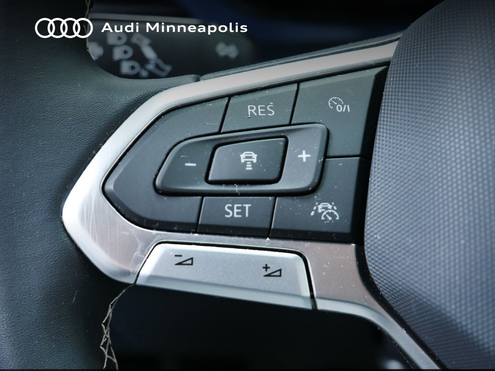 Thumbnail: 2023 Volkswagen Taos - 18