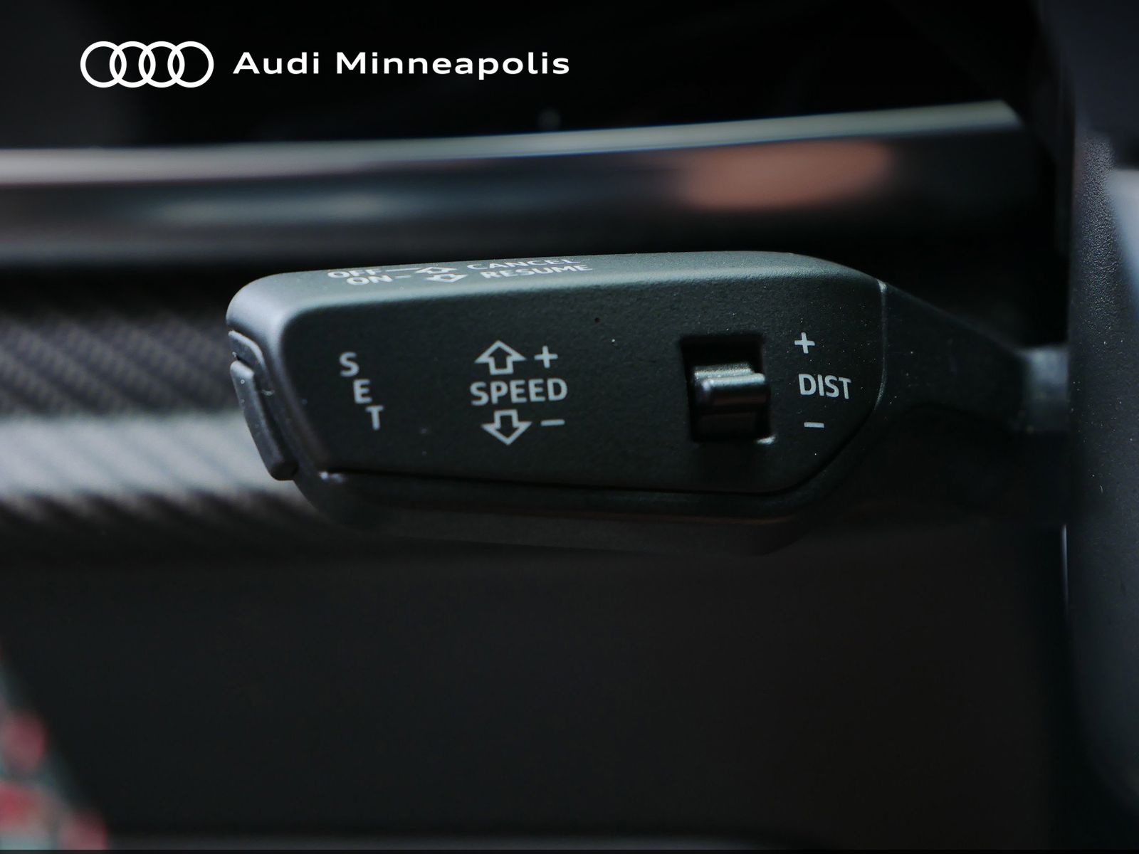 Thumbnail: 2020 Audi RS Q8 - 20