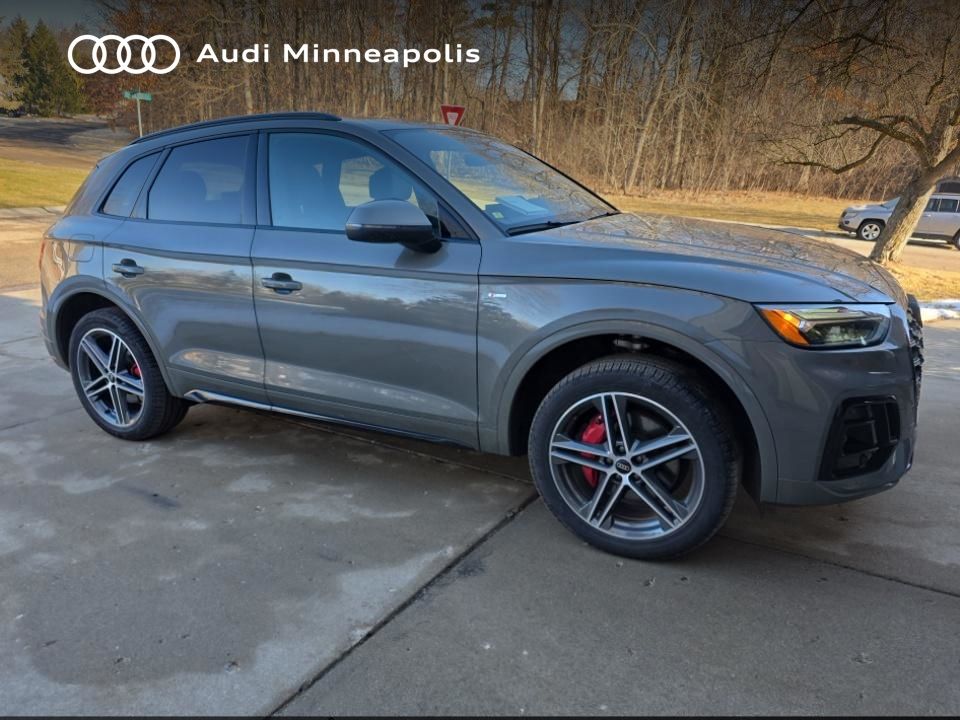 Thumbnail: 2024 Audi Q5 - 1