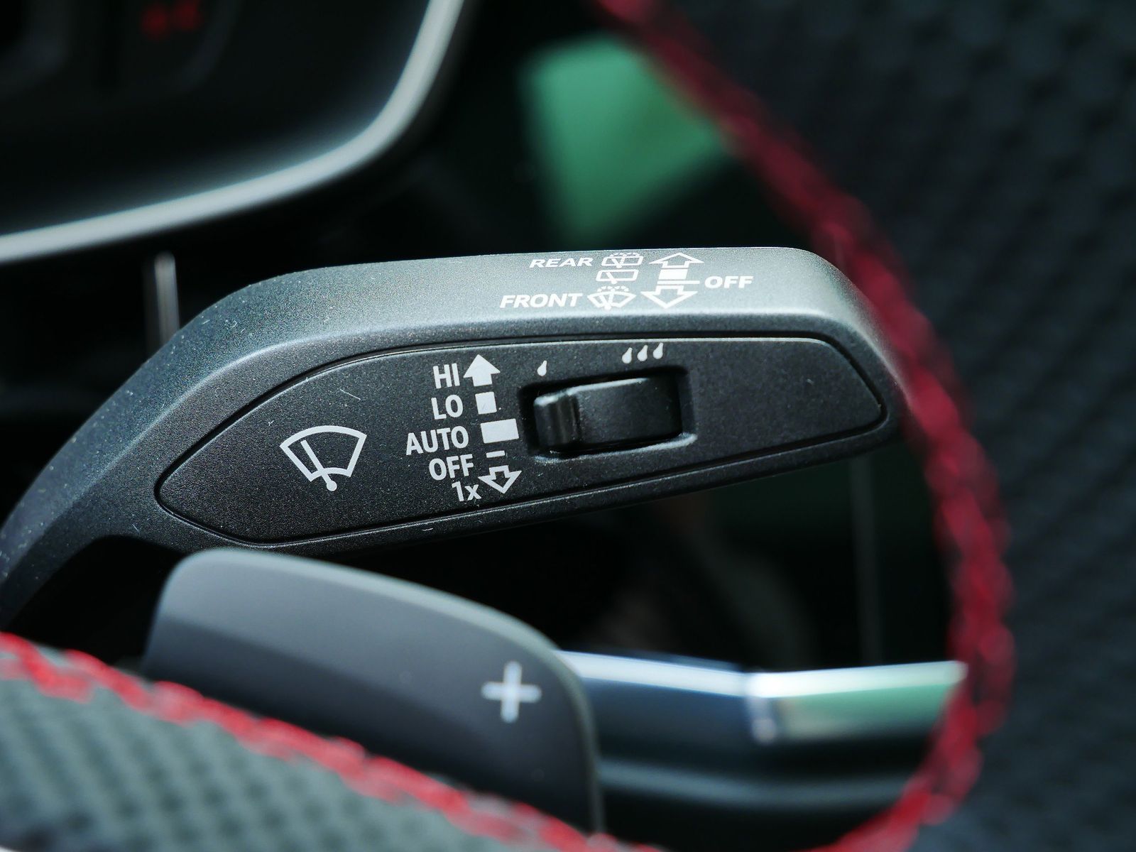 Thumbnail: 2025 Audi Q3 - 18