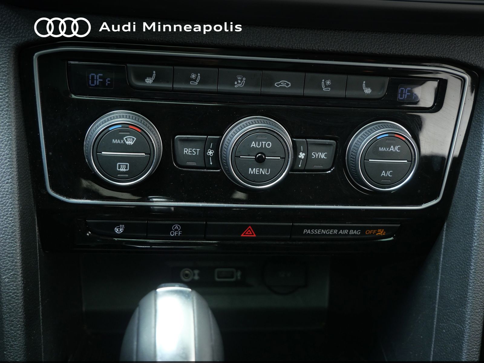 Thumbnail: 2019 Volkswagen Atlas - 20