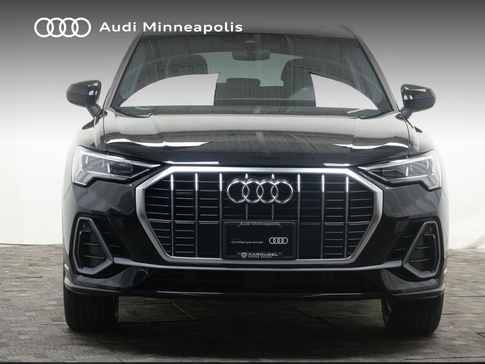 Thumbnail: 2023 Audi Q3 - 11