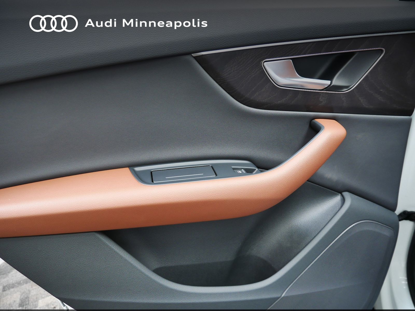 Thumbnail: 2023 Audi Q7 - 16