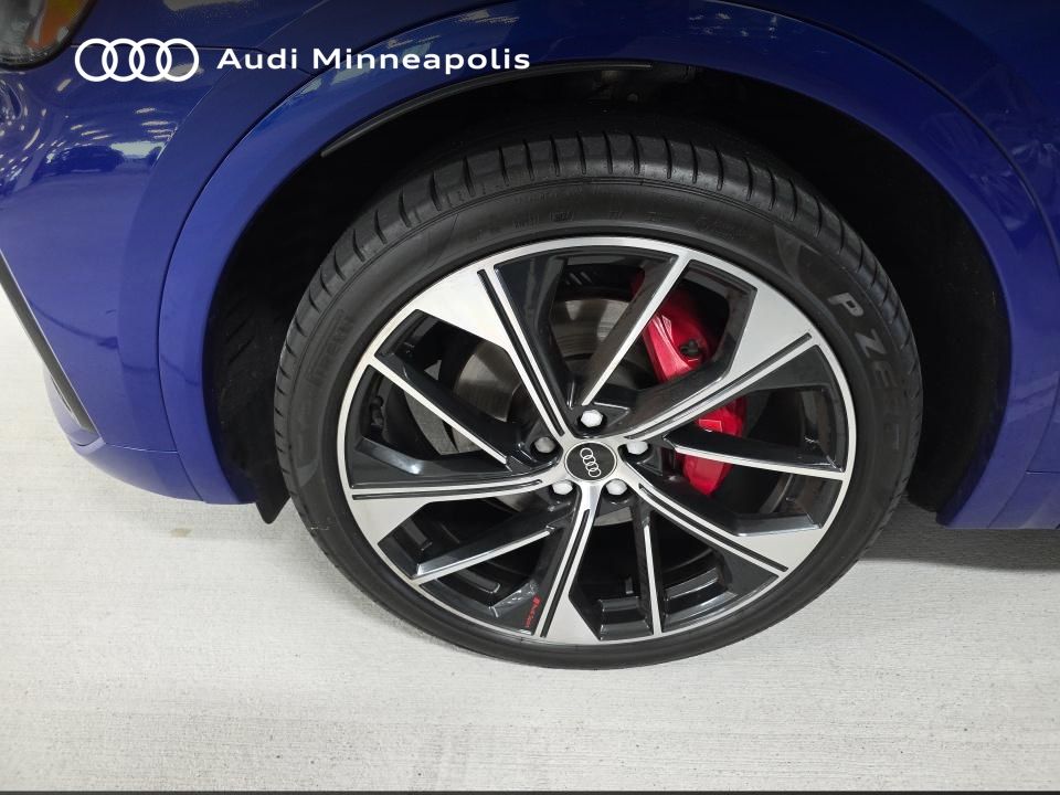 Thumbnail: 2023 Audi SQ5 - 9