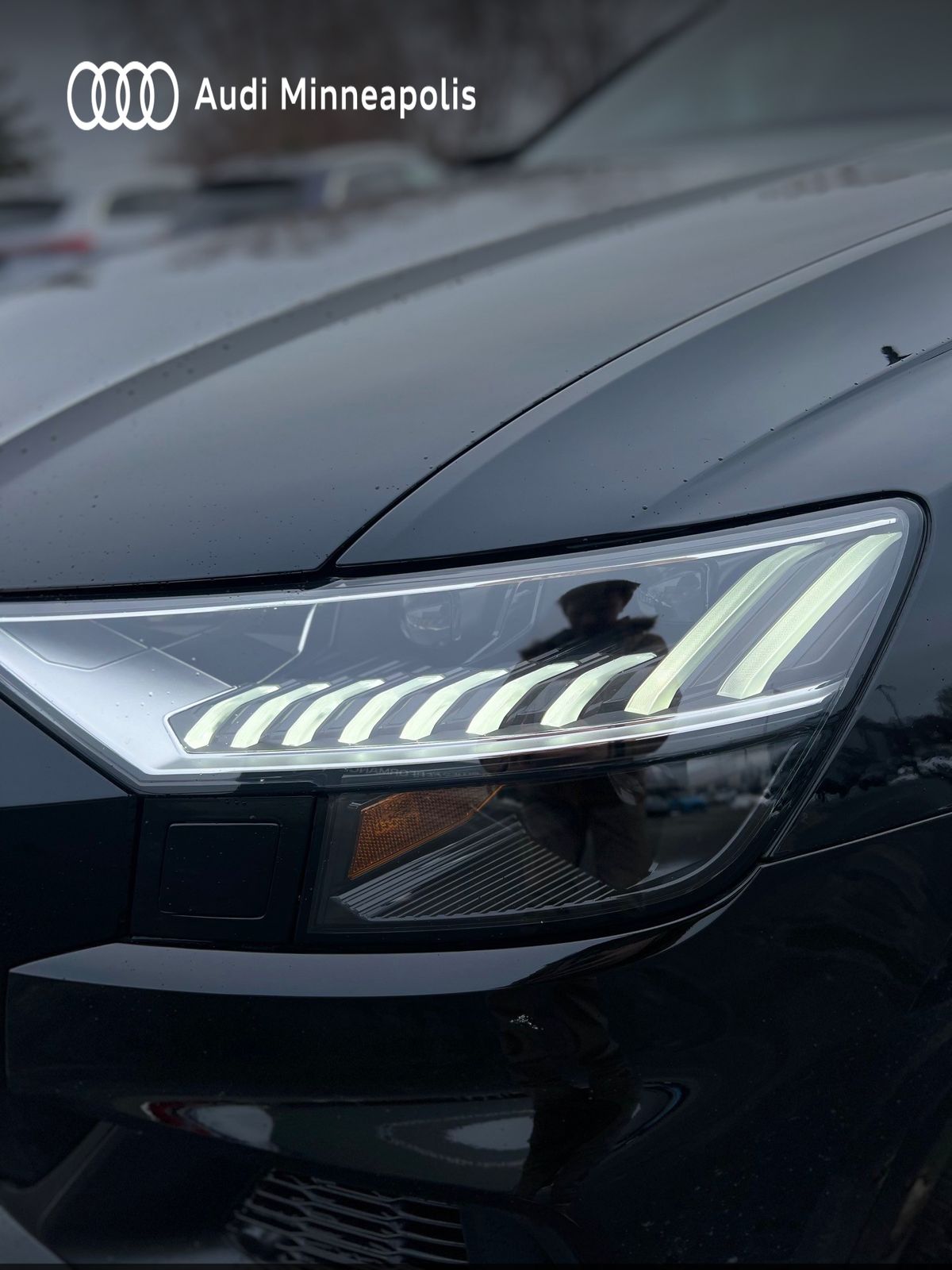 Thumbnail: 2023 Audi Q8 - 10