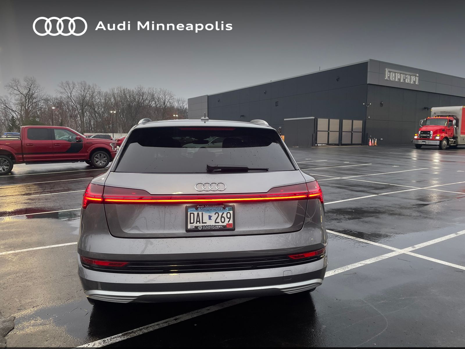 Thumbnail: 2019 Audi e-tron - 11