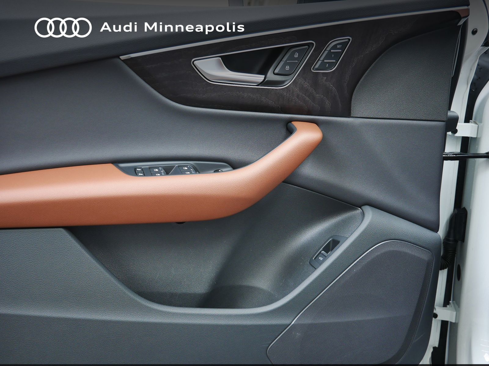 Thumbnail: 2023 Audi Q7 - 12