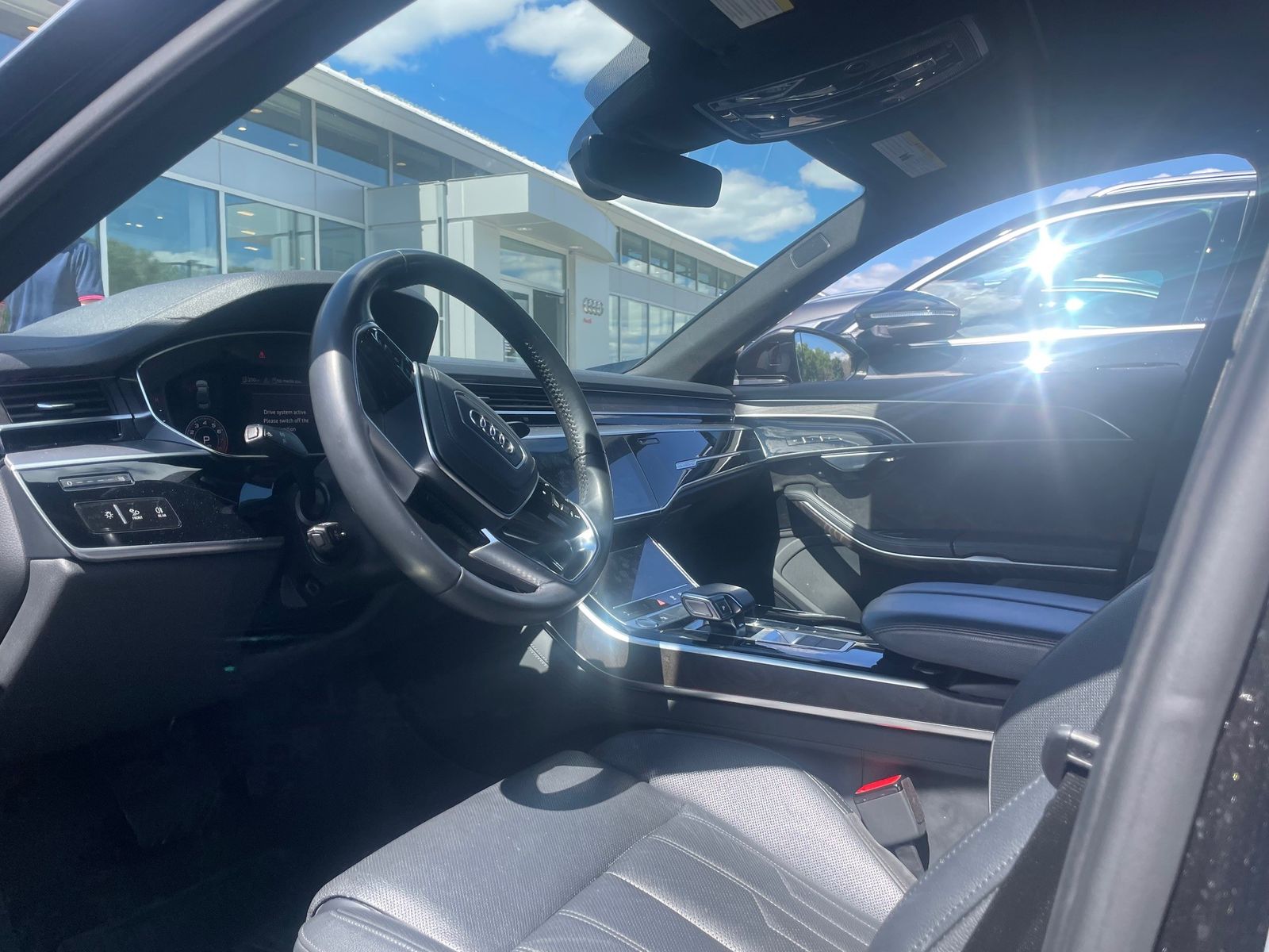 Thumbnail: 2020 Audi A8 - 2