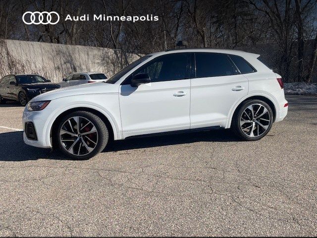 Thumbnail: 2023 Audi SQ5 - 3