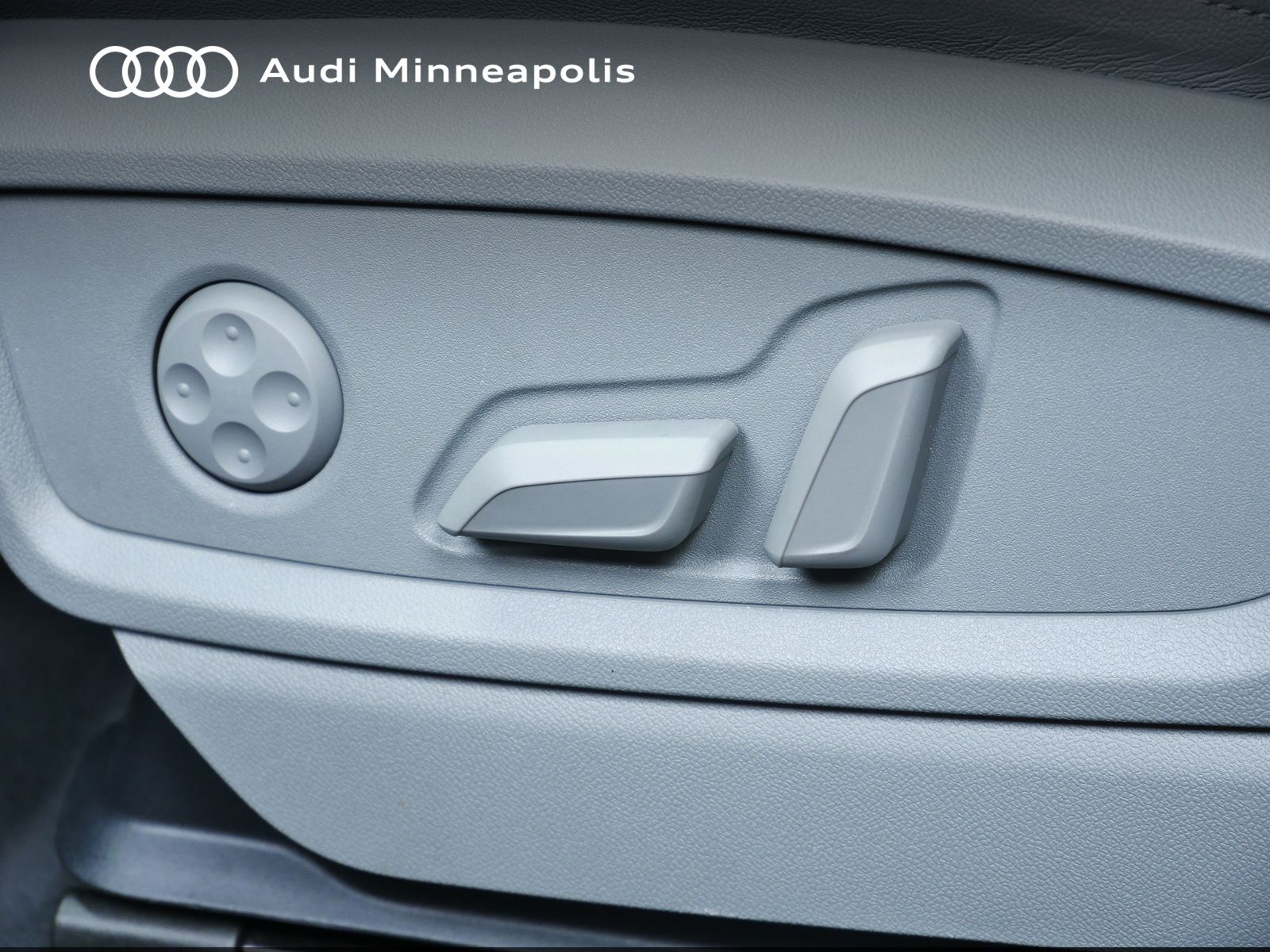 Thumbnail: 2024 Audi Q5 - 12