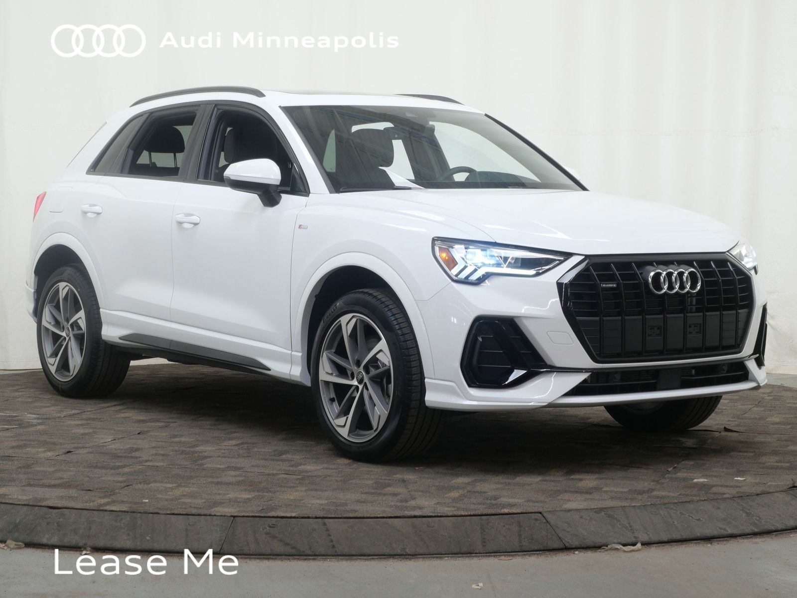 Thumbnail: 2025 Audi Q3 - 10