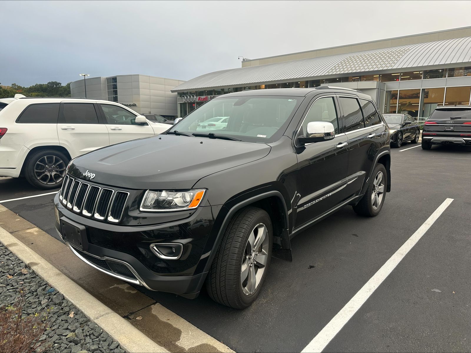 Thumbnail: 2015 Jeep Grand Cherokee - 1