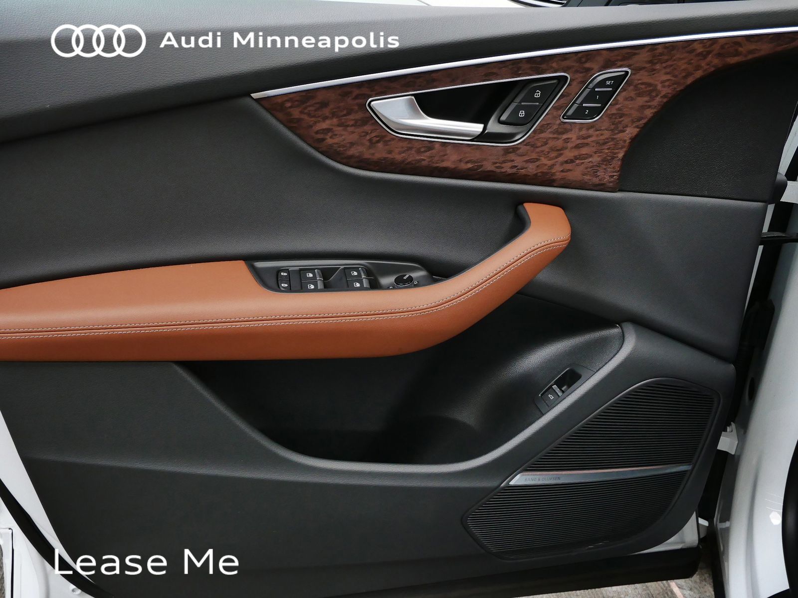 Thumbnail: 2026 Audi Q8 - 12