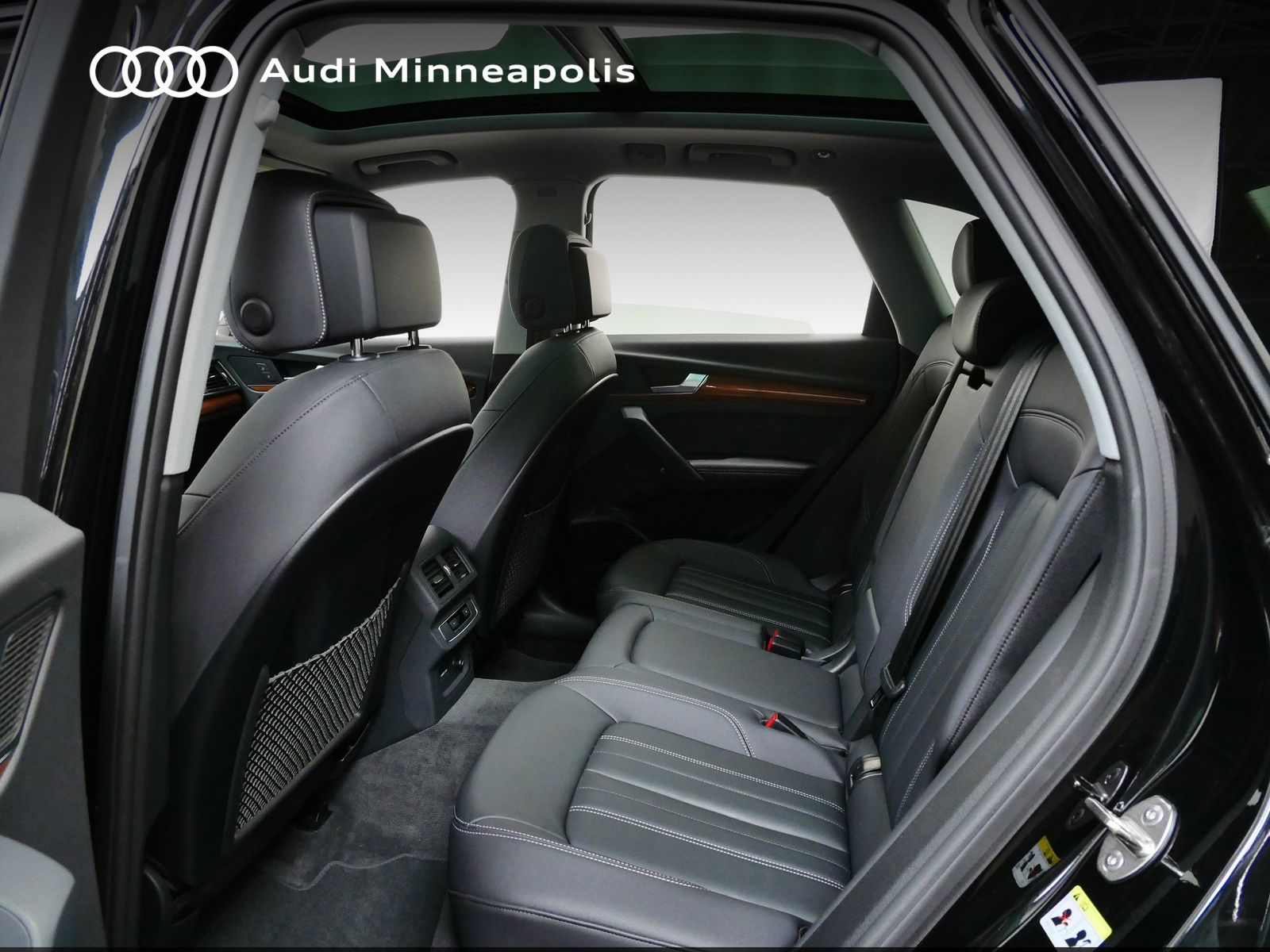 Thumbnail: 2023 Audi Q5 - 15