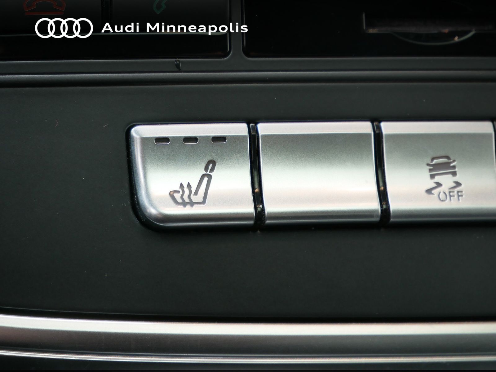 Thumbnail: 2015 Mercedes-Benz M-Class - 31