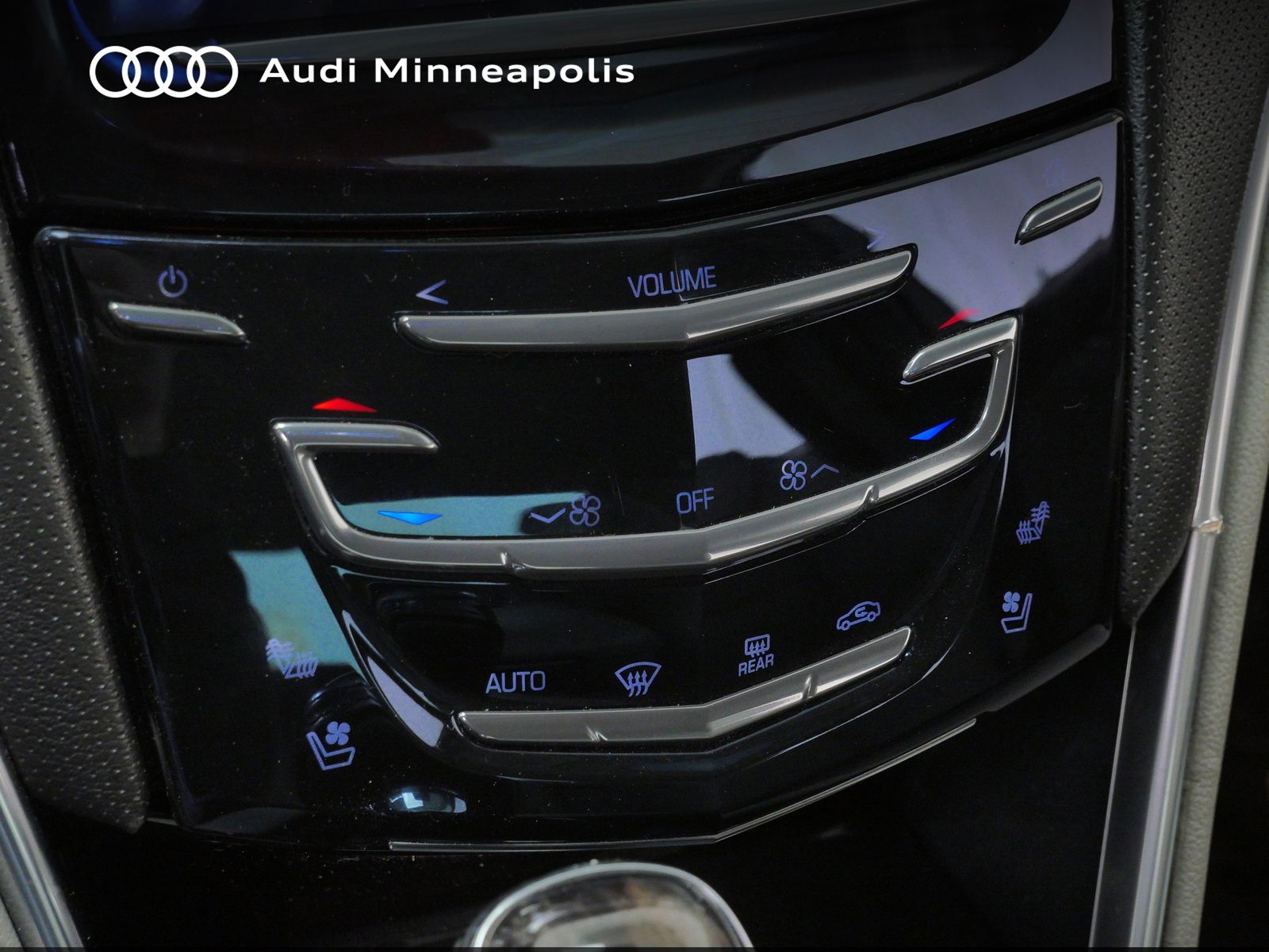 Thumbnail: 2014 Cadillac XTS - 28