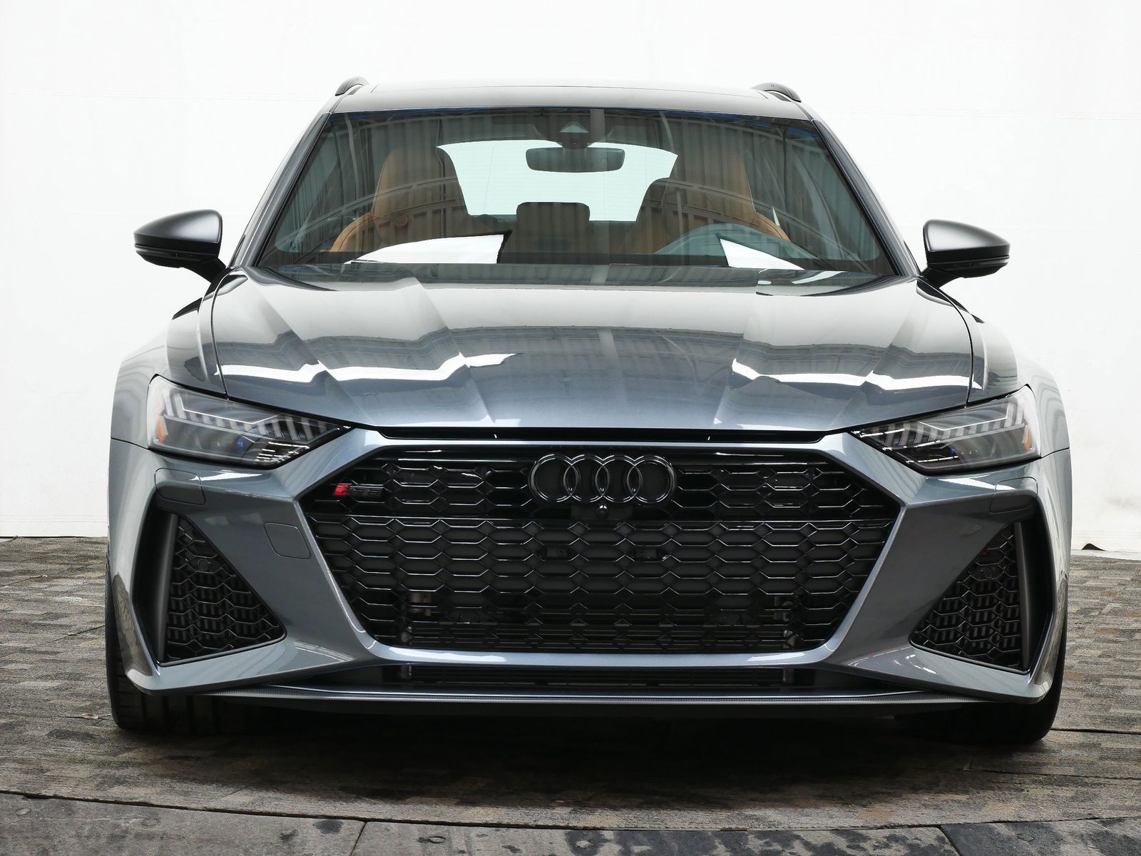 Thumbnail: 2026 Audi RS 6 - 9