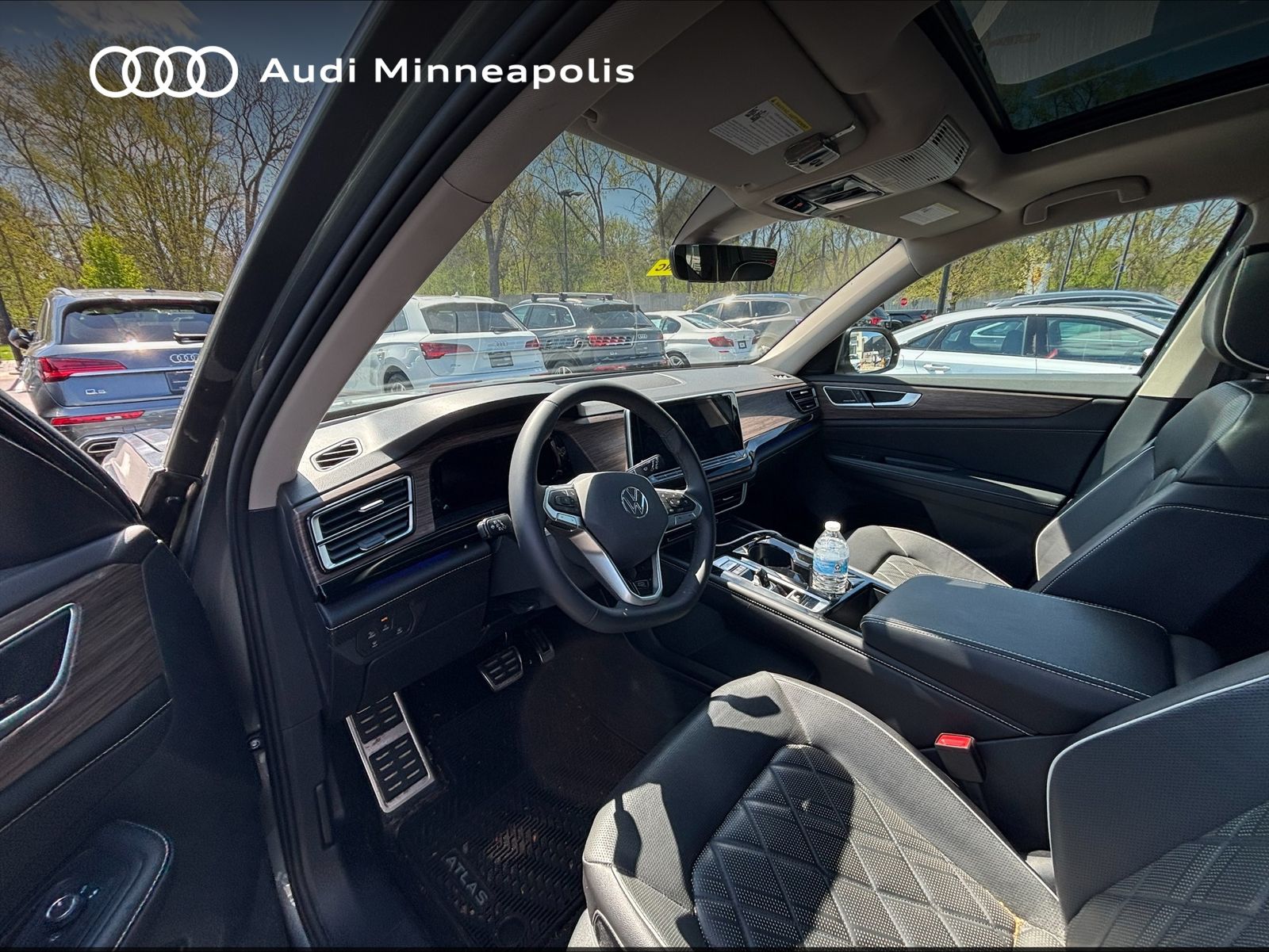 Thumbnail: 2024 Volkswagen Atlas - 2