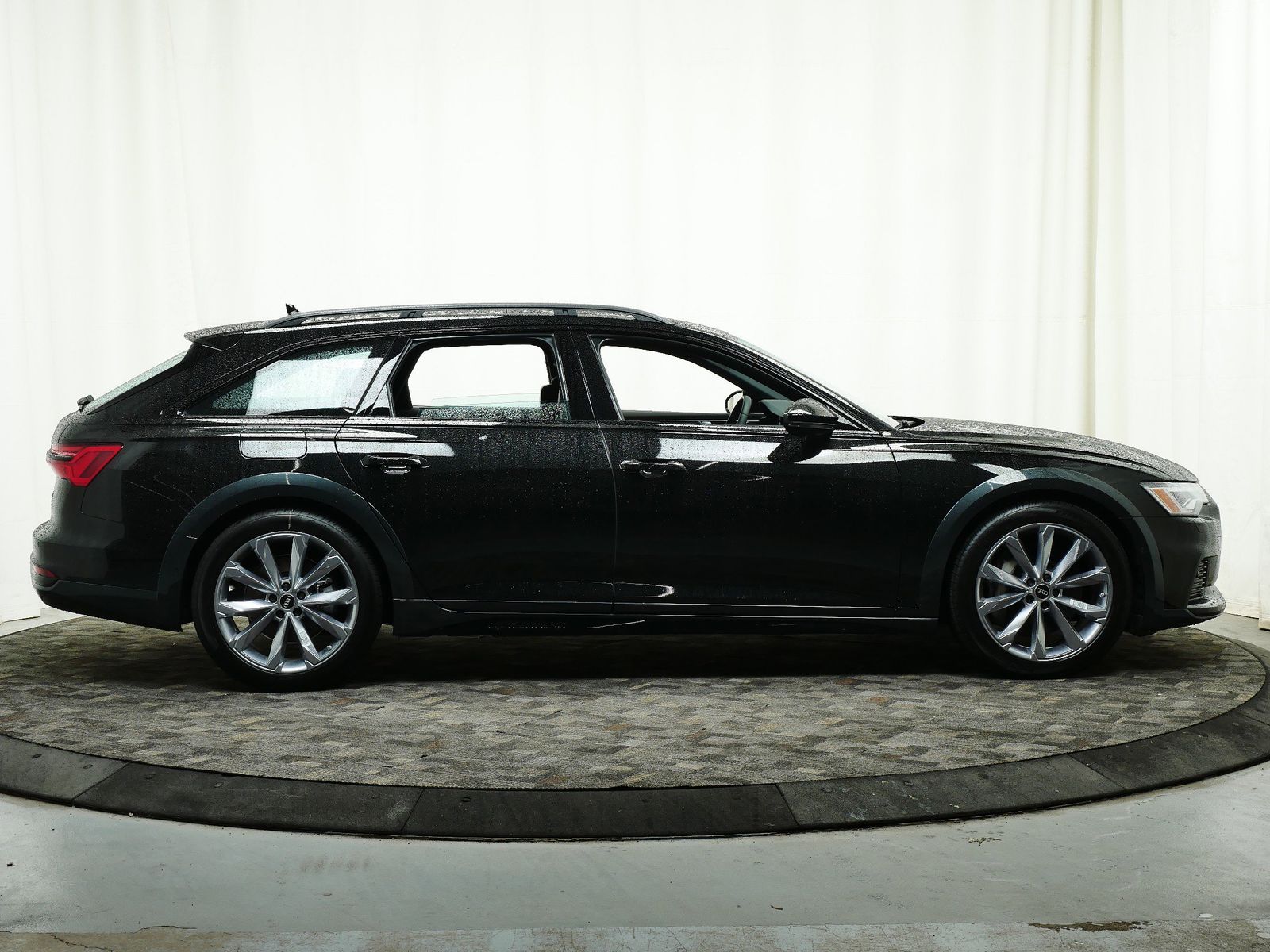 Thumbnail: 2026 Audi A6 - 7