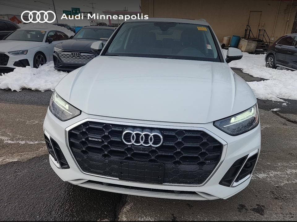 Thumbnail: 2023 Audi Q5 - 6