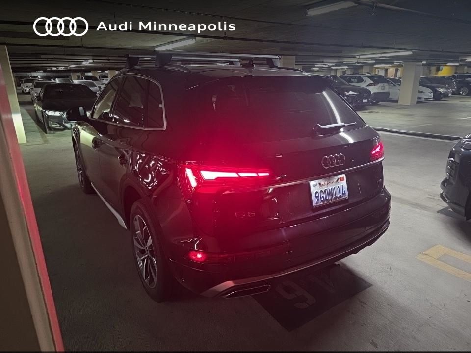 Thumbnail: 2023 Audi Q5 - 12