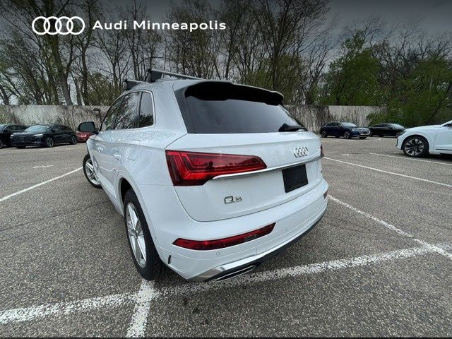 Thumbnail: 2023 Audi Q5 - 7