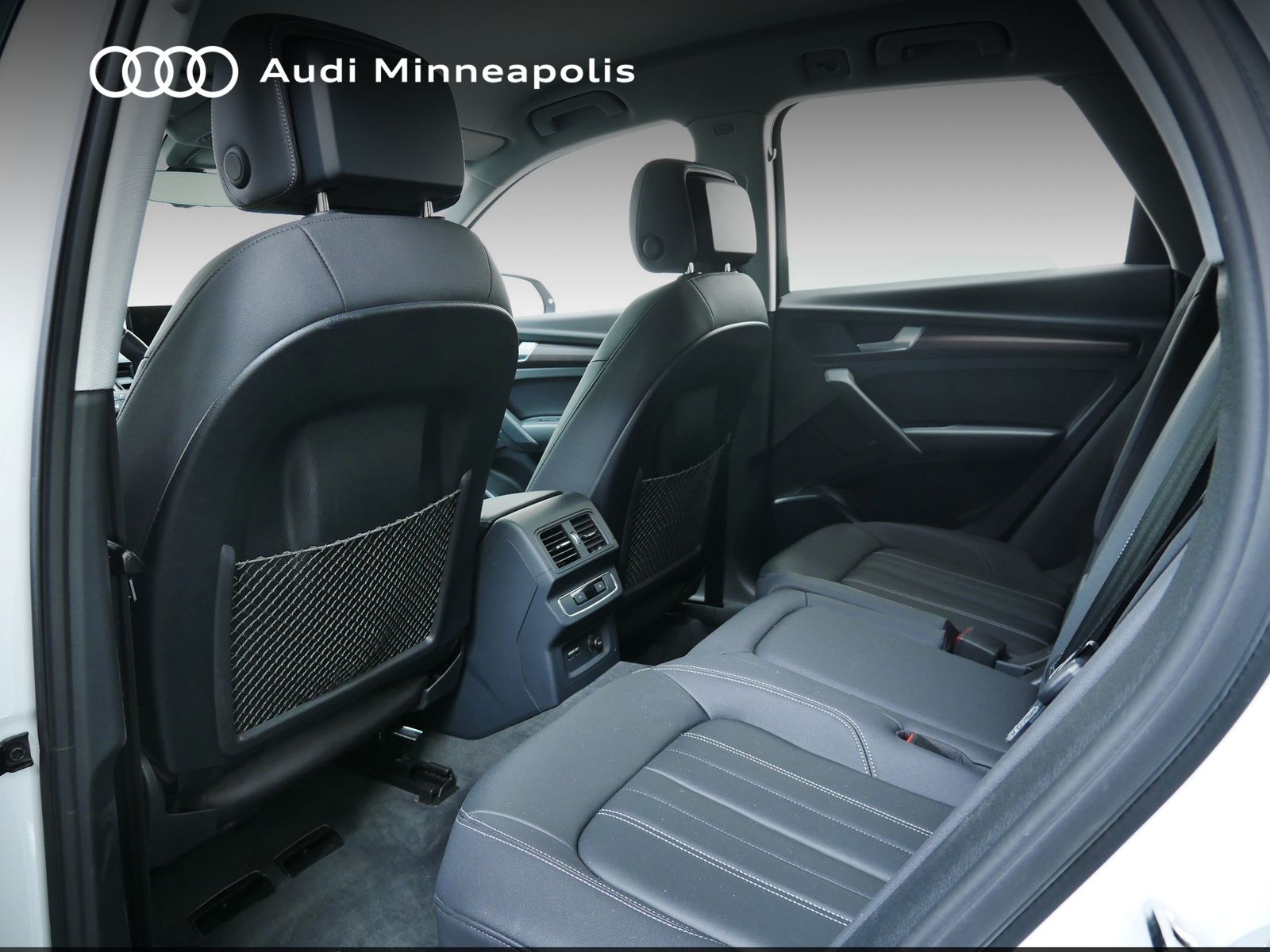 Thumbnail: 2023 Audi Q5 - 14