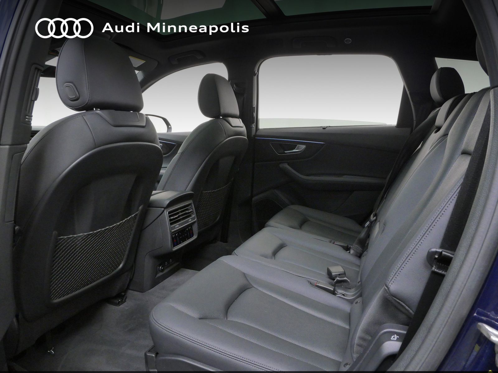 Thumbnail: 2023 Audi Q7 - 17