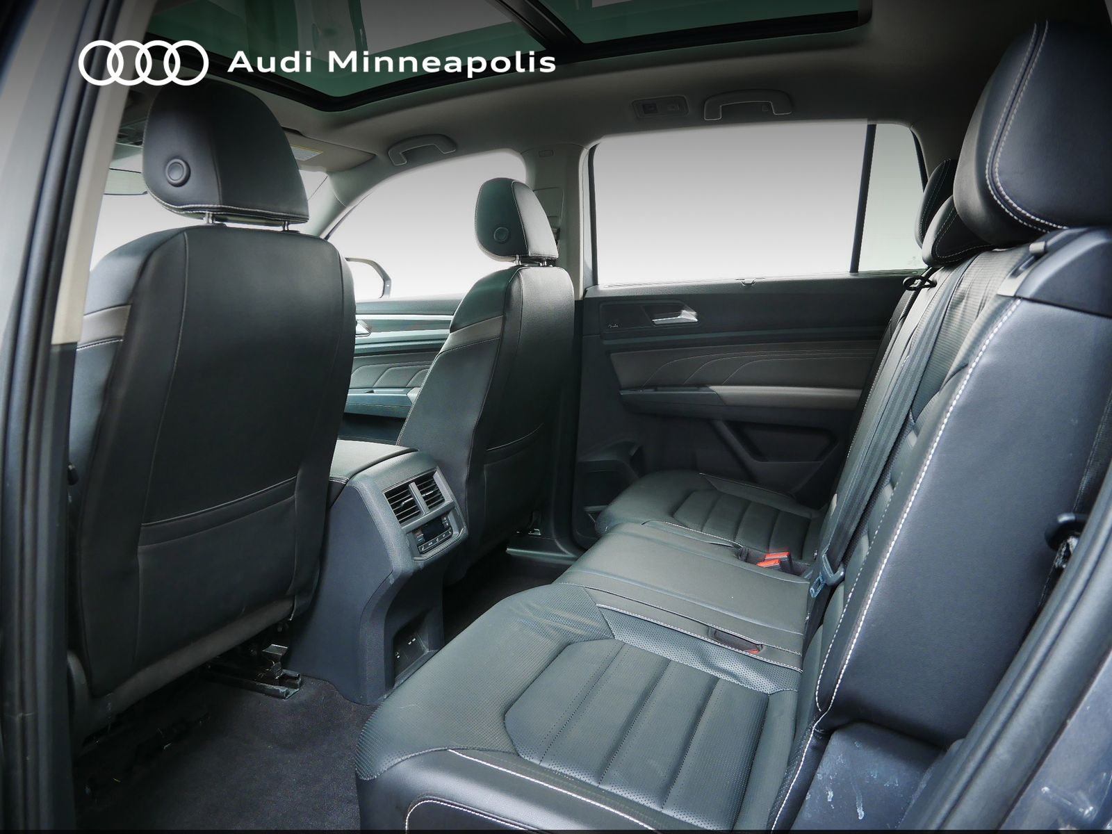 Thumbnail: 2021 Volkswagen Atlas - 14