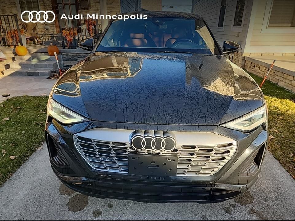 Thumbnail: 2024 Audi Q8 e-tron - 7