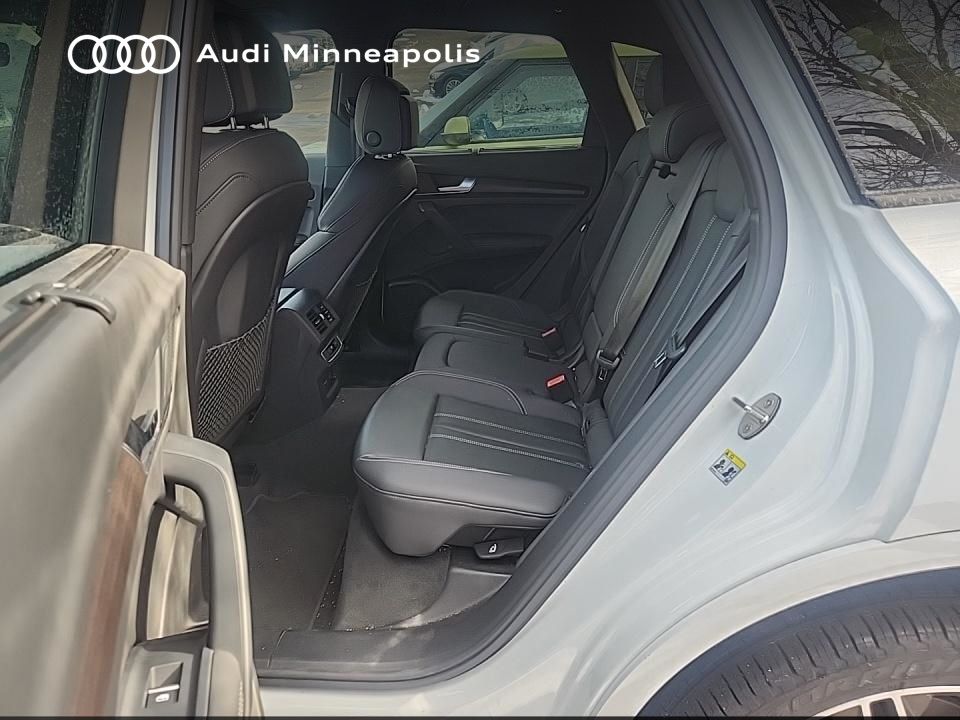 Thumbnail: 2024 Audi Q5 - 6