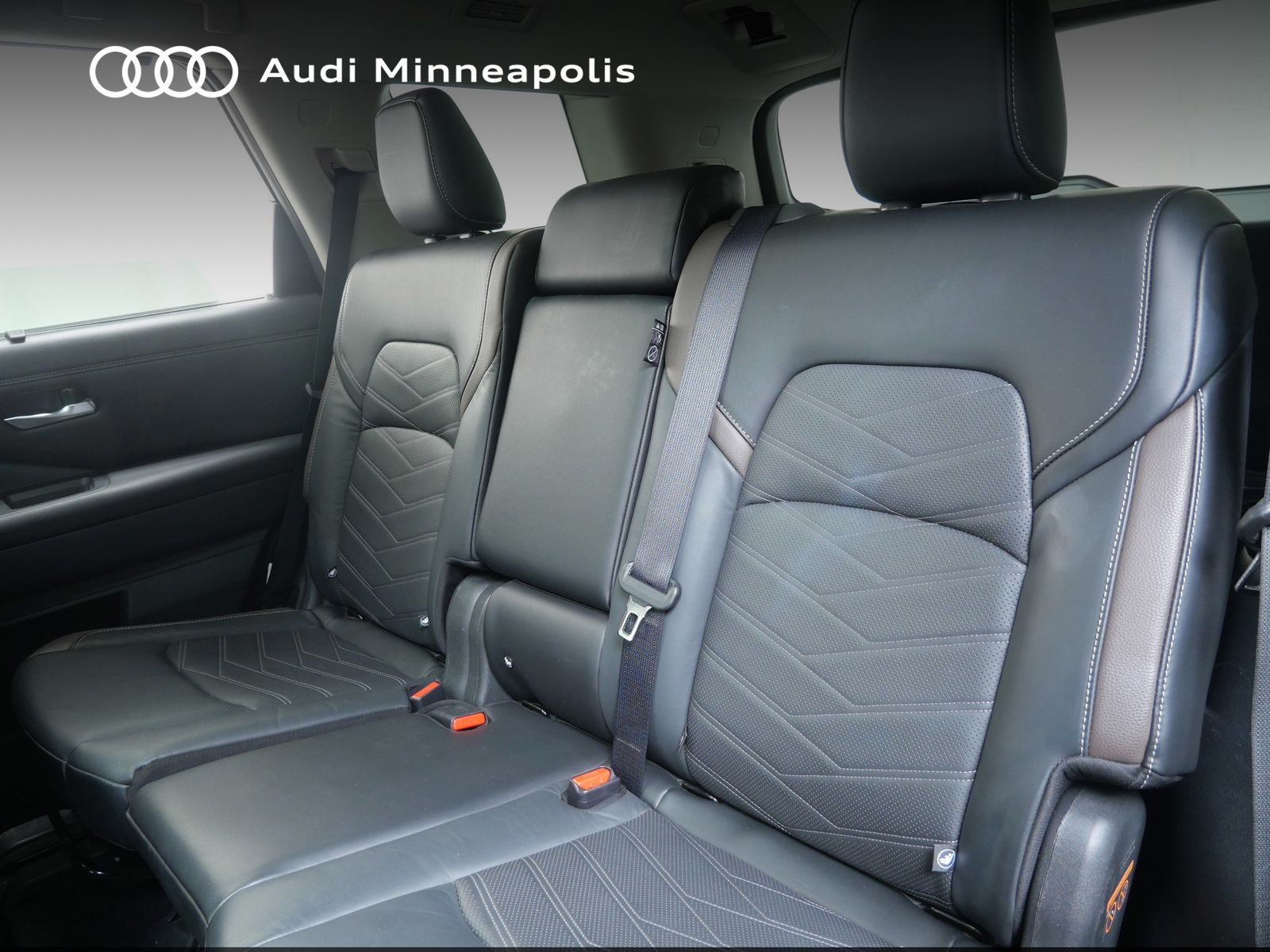 Thumbnail: 2023 Nissan Pathfinder - 14