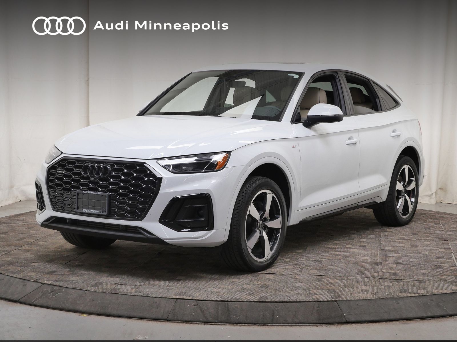 Thumbnail: 2023 Audi Q5 - 1
