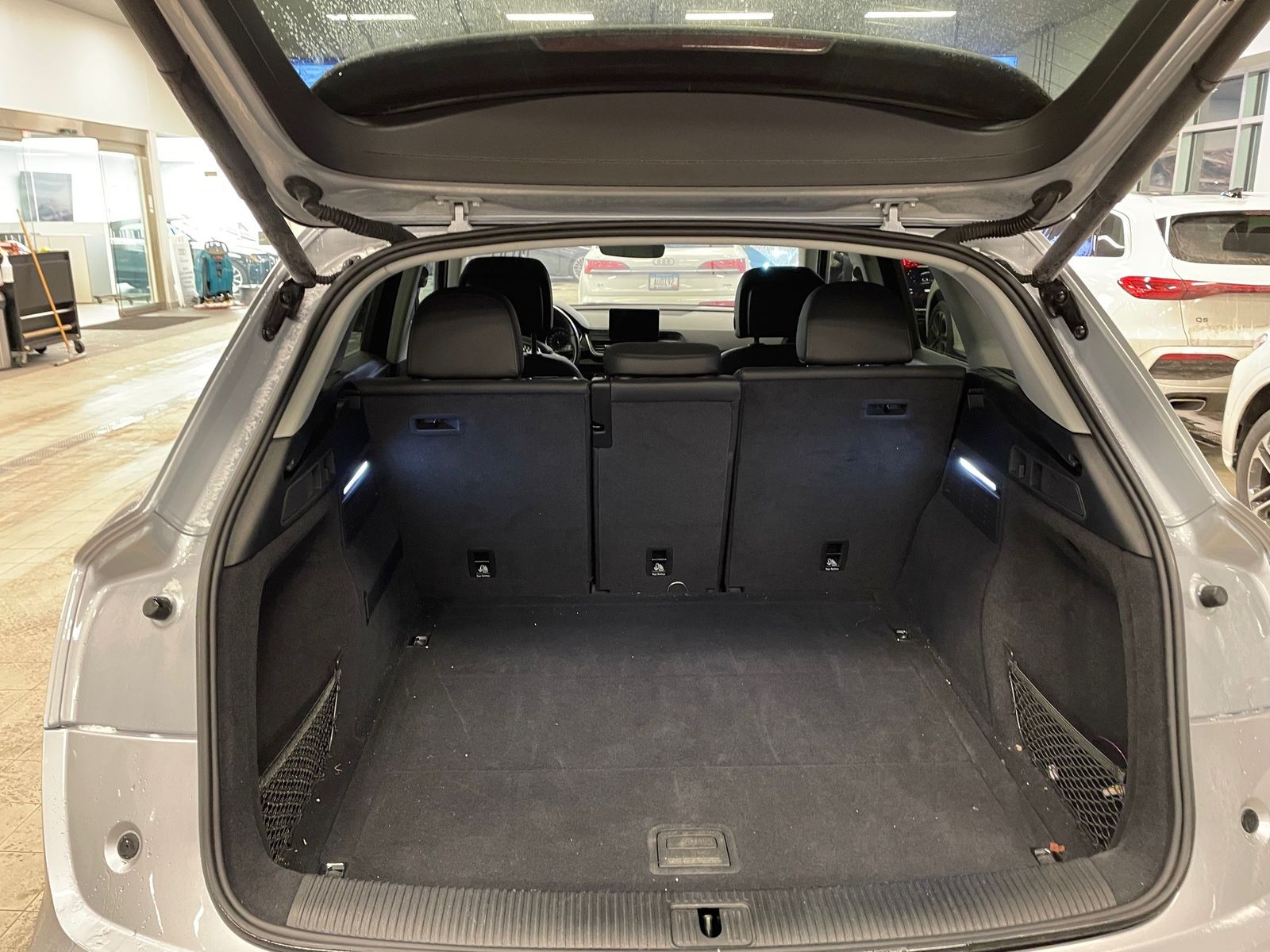 Thumbnail: 2020 Audi Q5 - 5