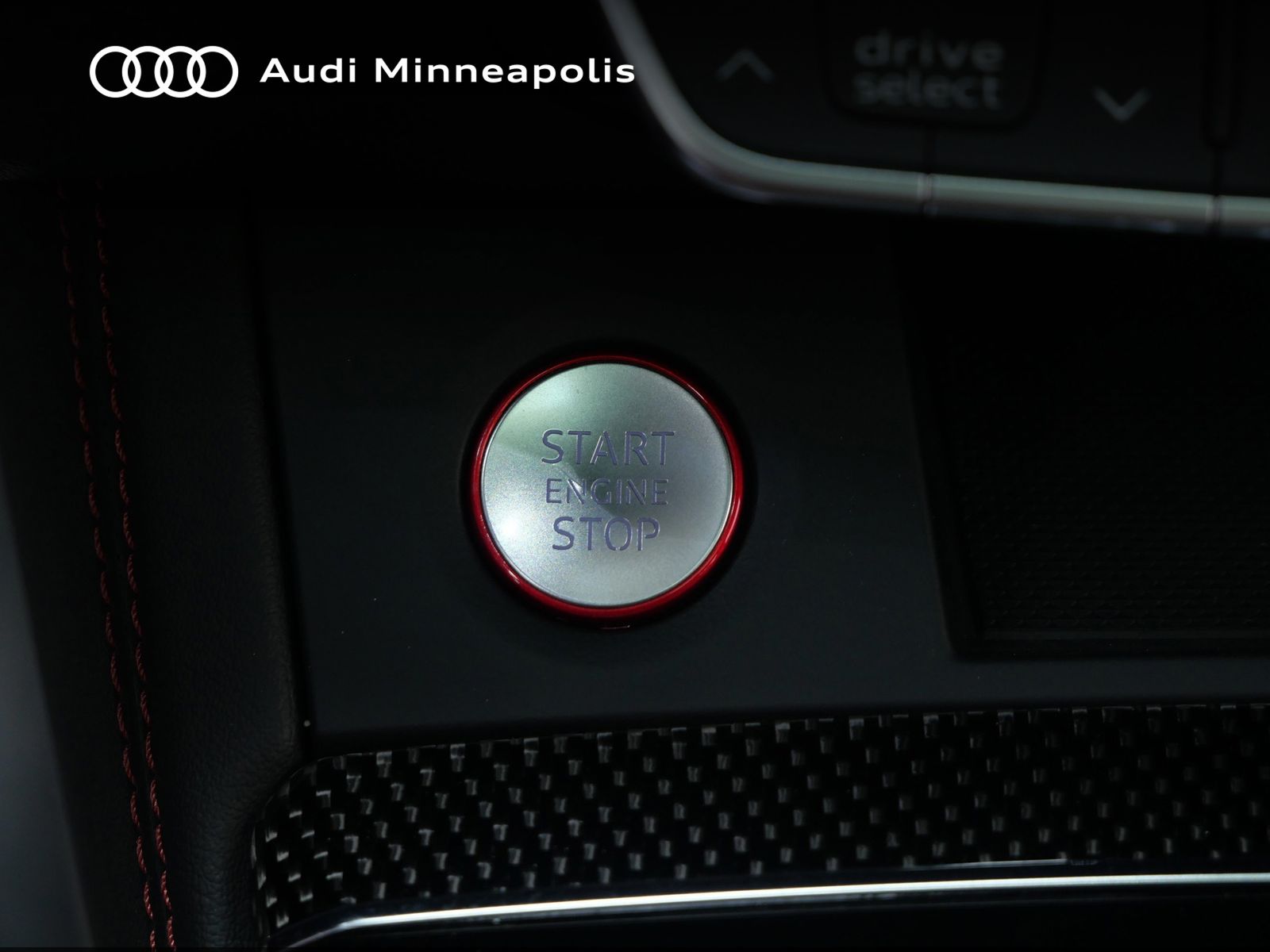 Thumbnail: 2023 Audi SQ5 - 31