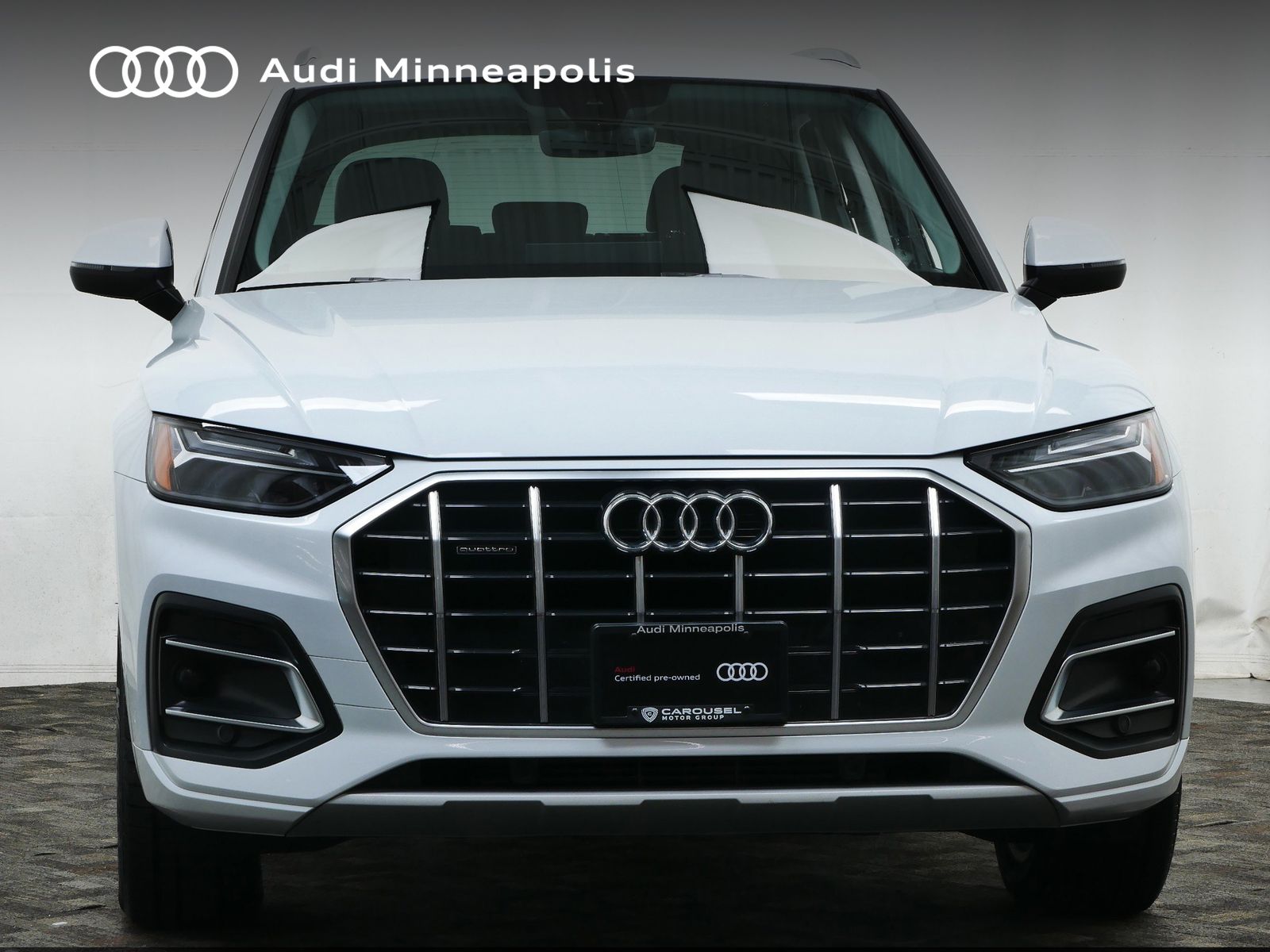 Thumbnail: 2023 Audi Q5 - 11