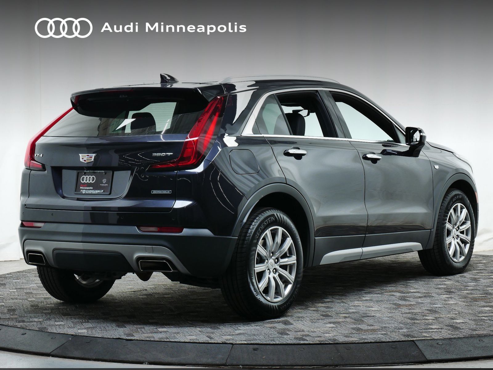 Thumbnail: 2023 Cadillac XT4 - 7