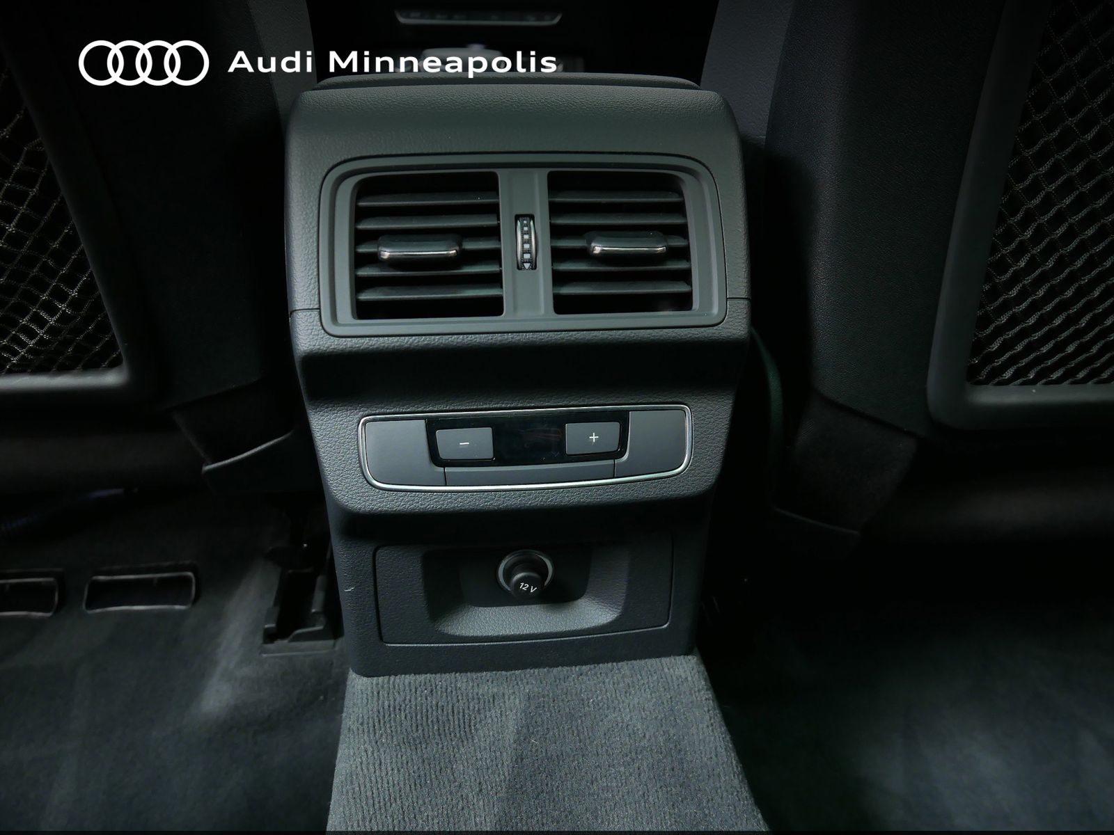 Thumbnail: 2020 Audi Q5 - 17