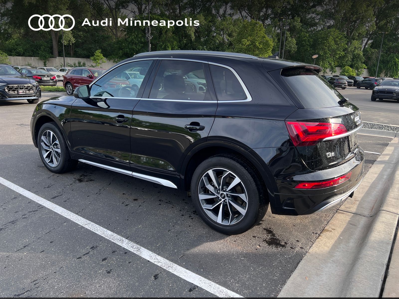Thumbnail: 2021 Audi Q5 - 6