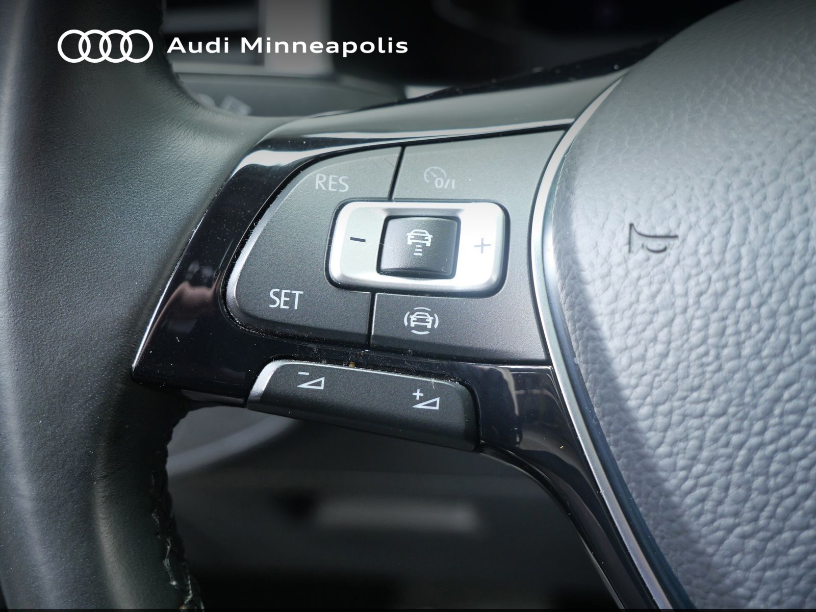 Thumbnail: 2019 Volkswagen Atlas - 23