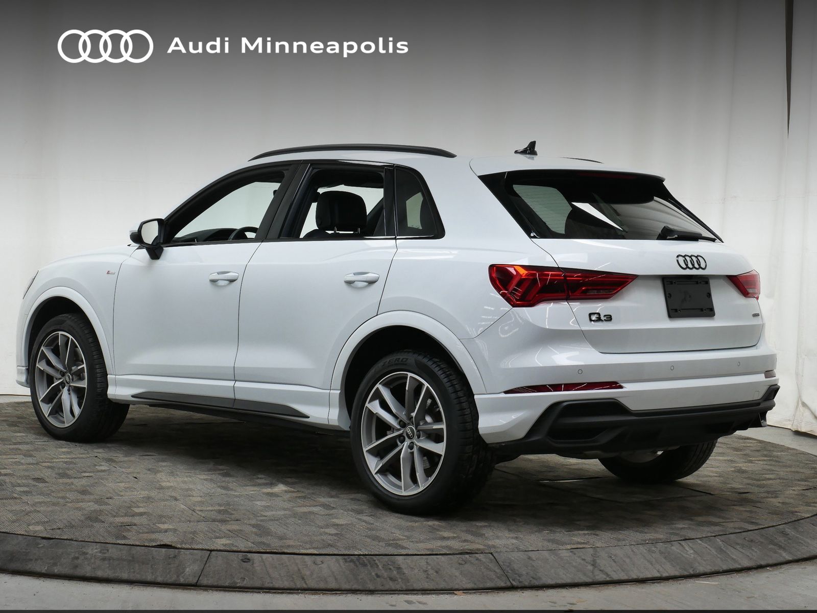 Thumbnail: 2025 Audi Q3 - 5