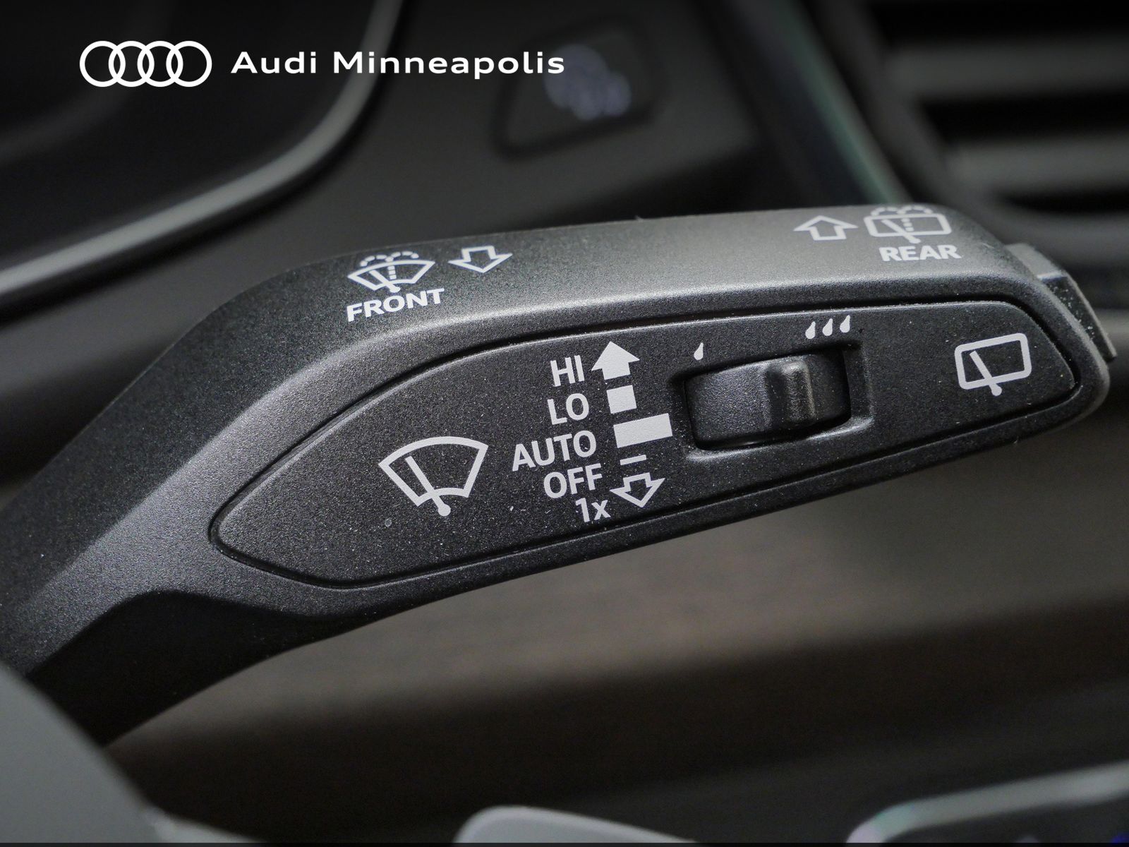 Thumbnail: 2023 Audi Q5 - 24