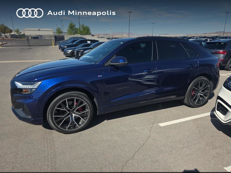 Thumbnail: 2023 Audi Q8 - 7
