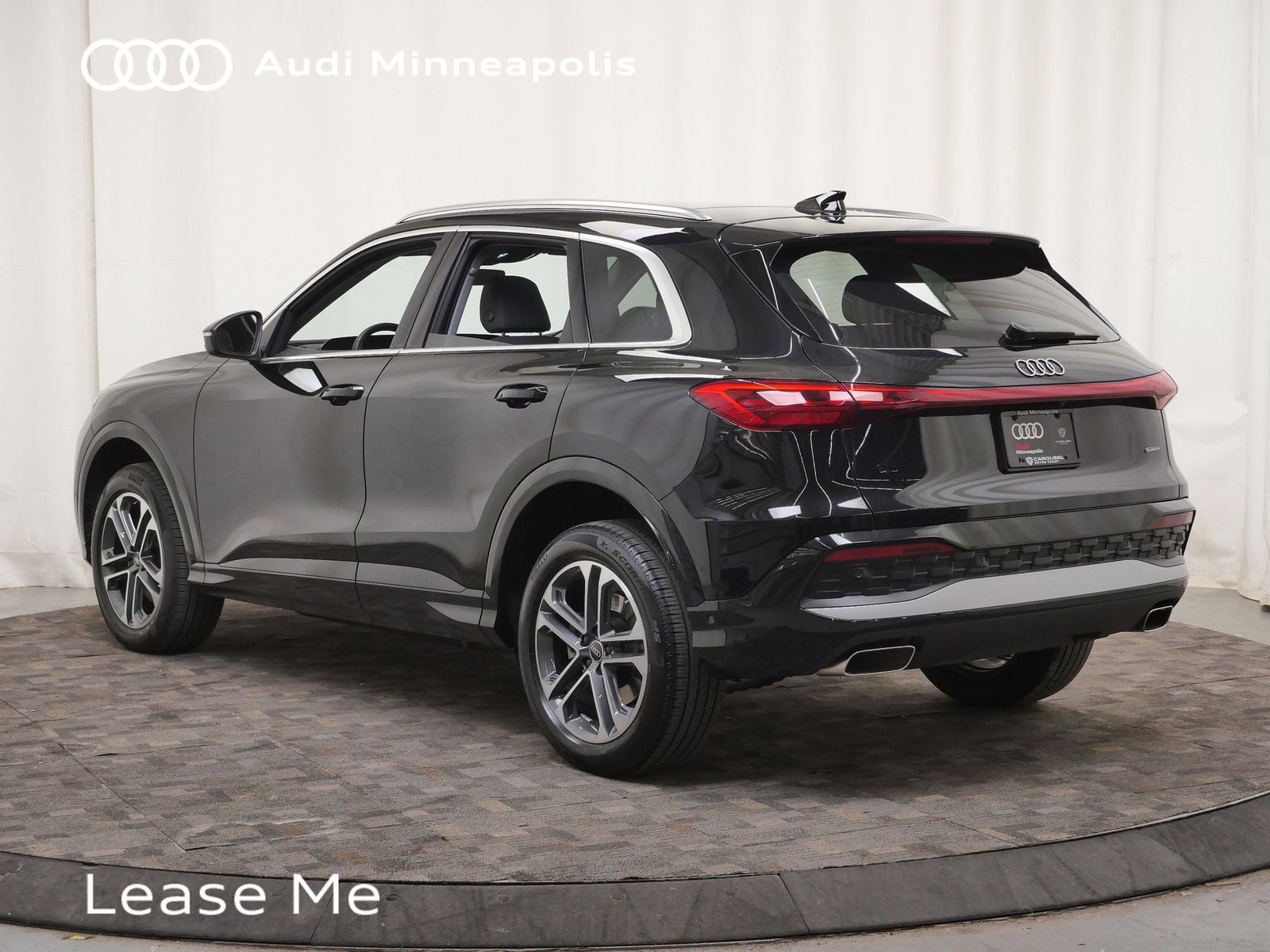 Thumbnail: 2025 Audi Q5 - 4